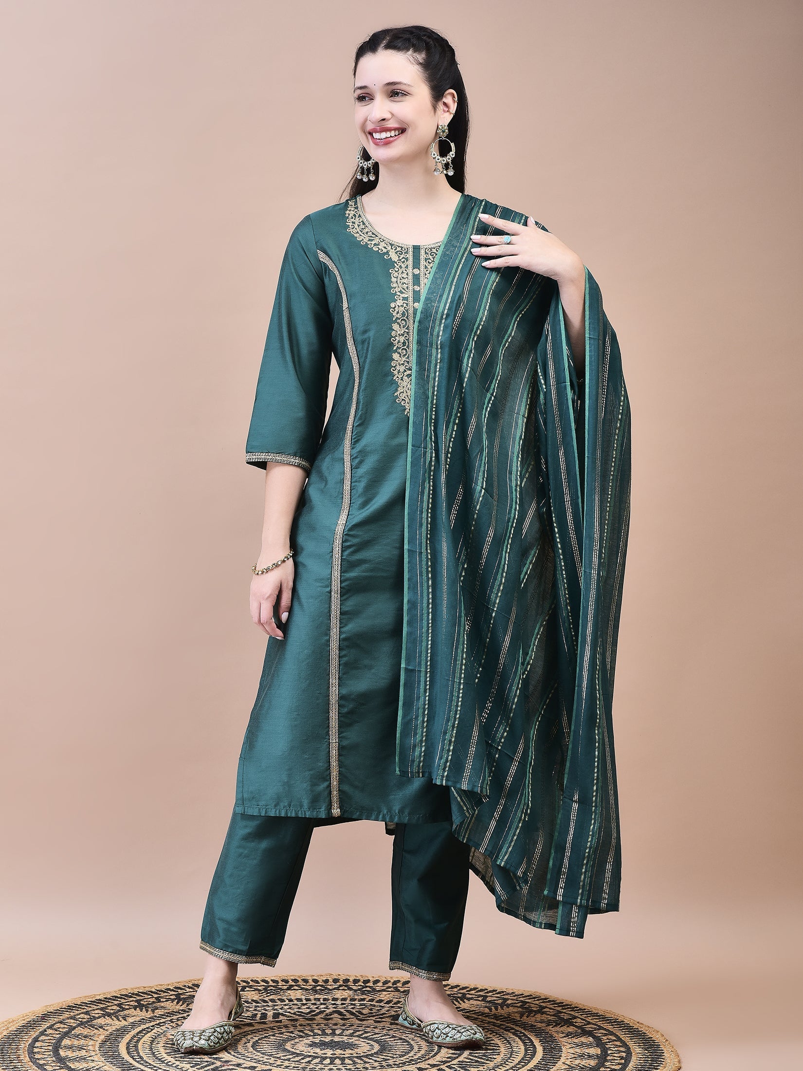 WOMEN SILK BLEND GREEN EMBROIDERED KURTA TROUSER DUPATTA